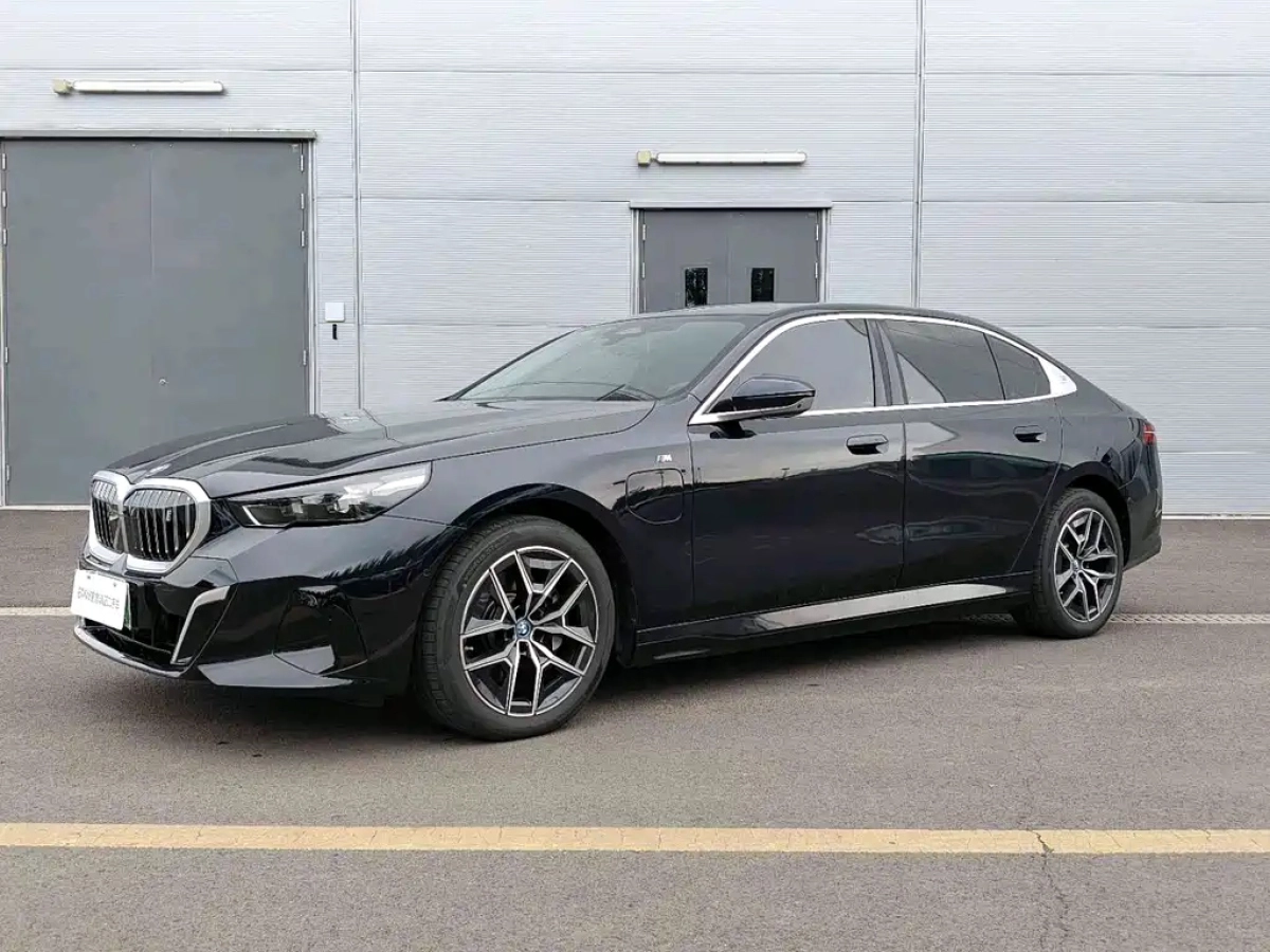BMW I5