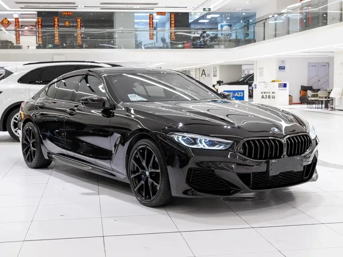BMW 8-SERIES