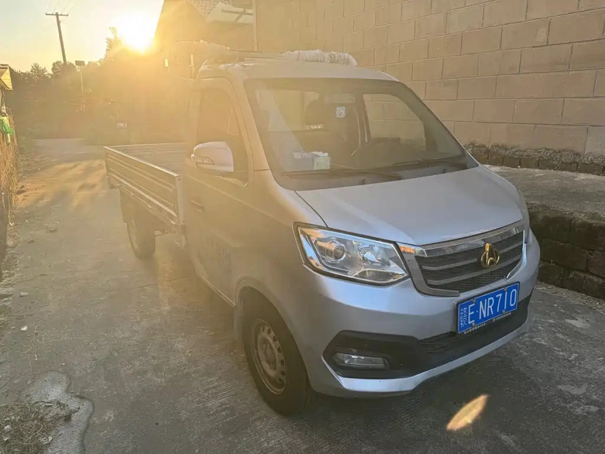 CHANGAN XINBAO T3