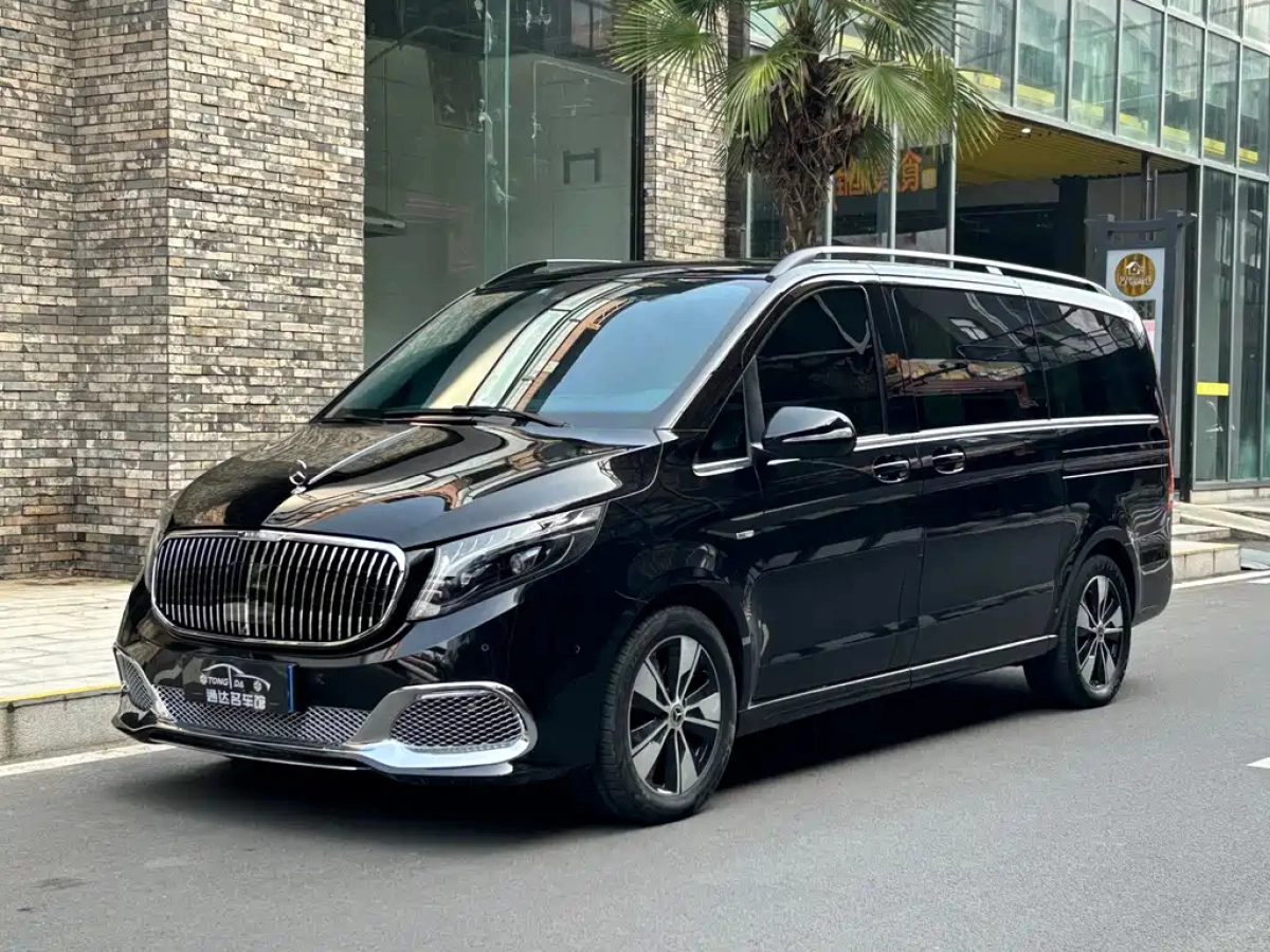 MERCEDES BENZ V-CLASS  2023