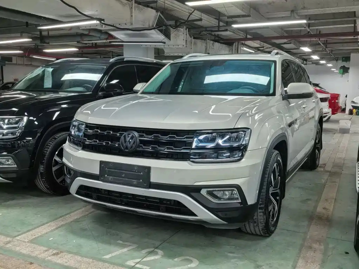 VOLKSWAGEN VILORAN  2021