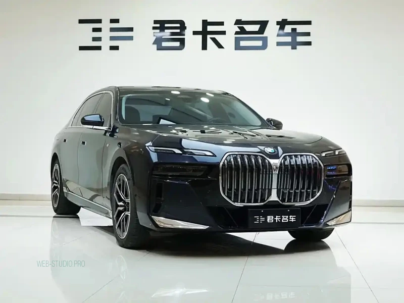 BMW 7-SERIES