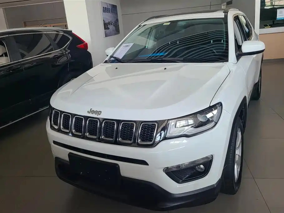 JEEP COMPASS