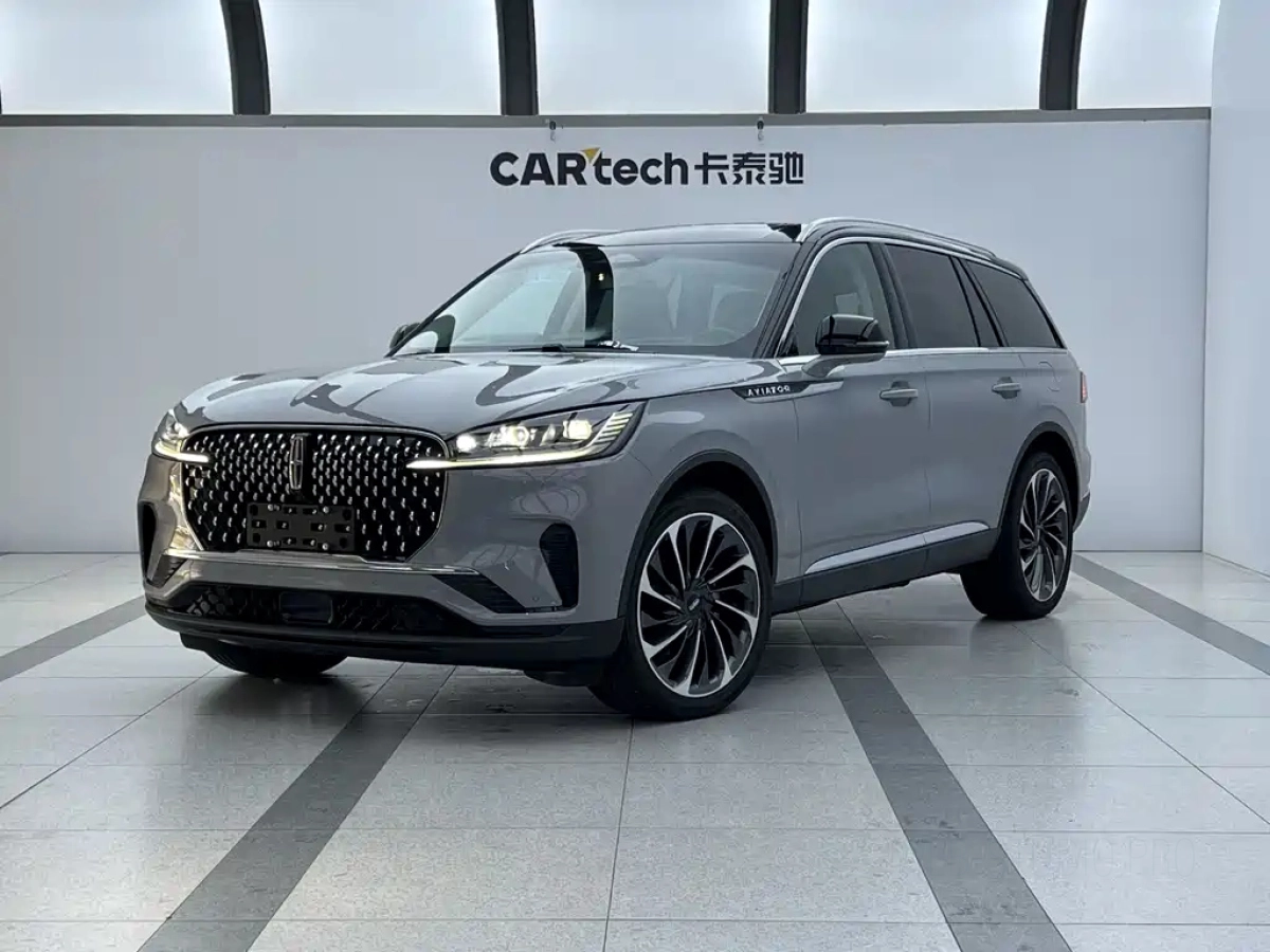 LINCOLN AVIATOR  2024