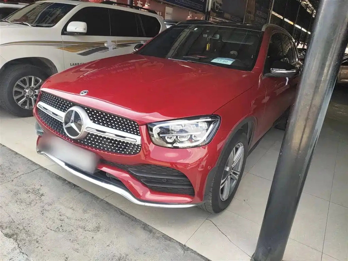 MERCEDES BENZ GLC