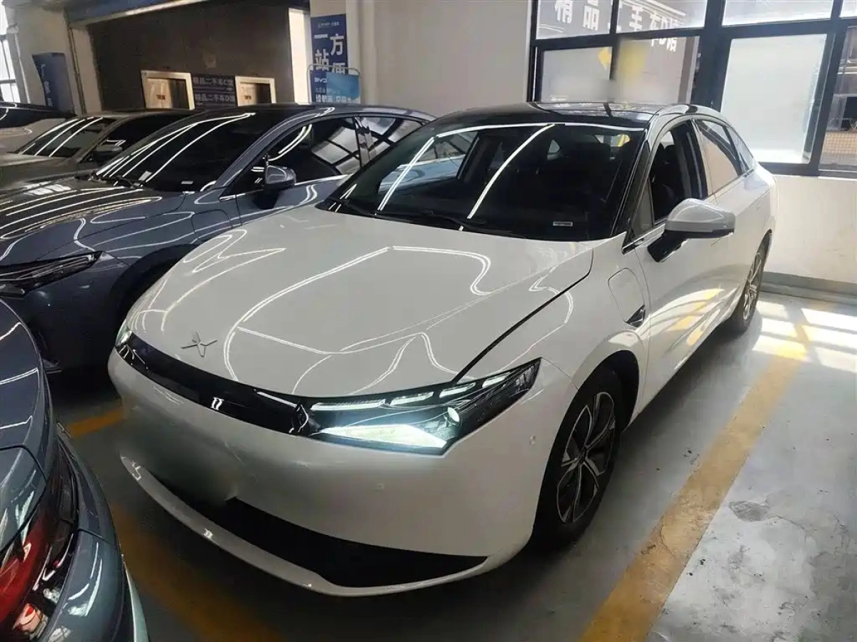 XPENG MOTORS P5