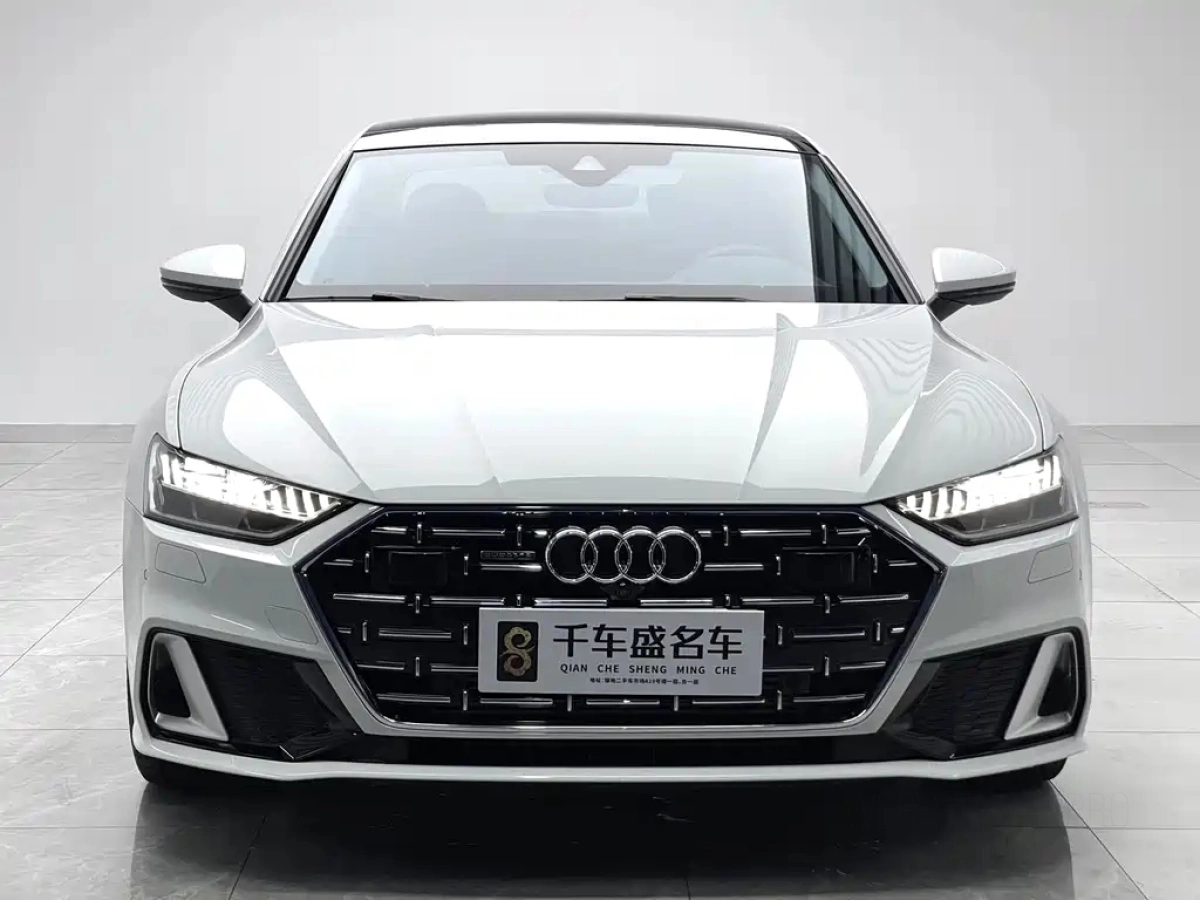 AUDI A7L