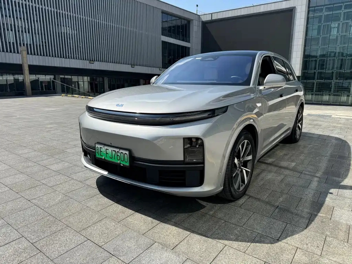 LI AUTO L7