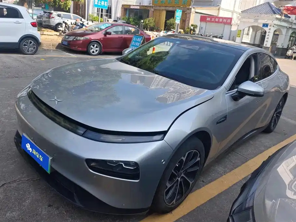 XPENG MOTORS P7  2021