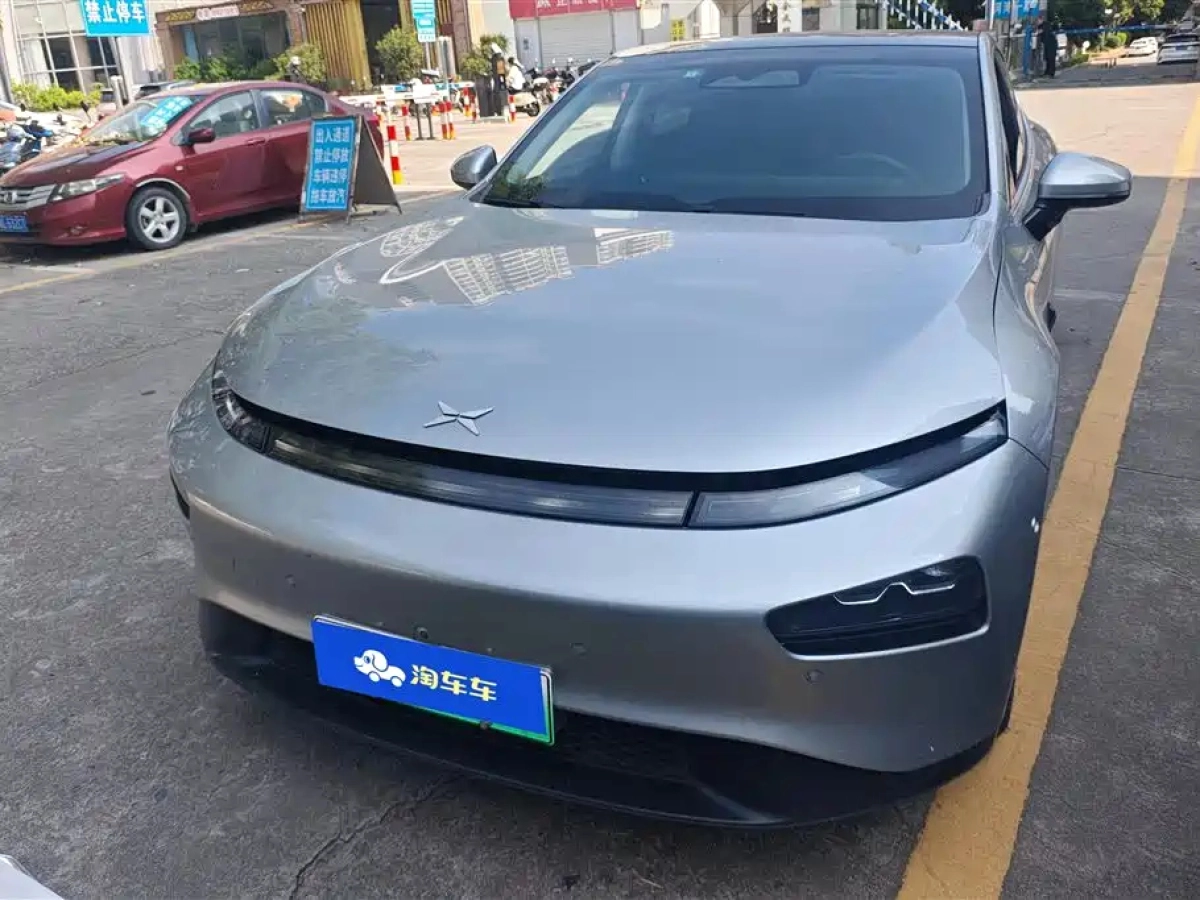 XPENG MOTORS P7