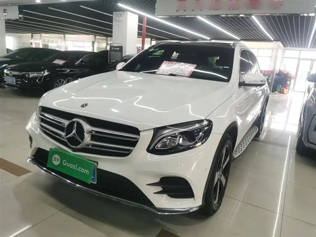MERCEDES BENZ GLC  2019