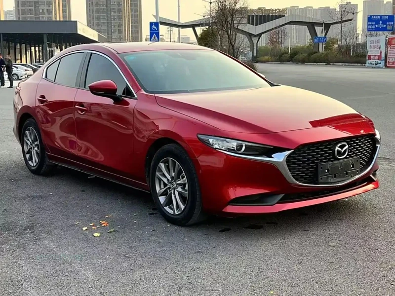 MAZDA 3 AXELA