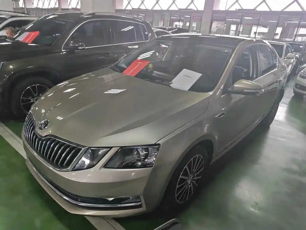 SKODA OCTAVIA
