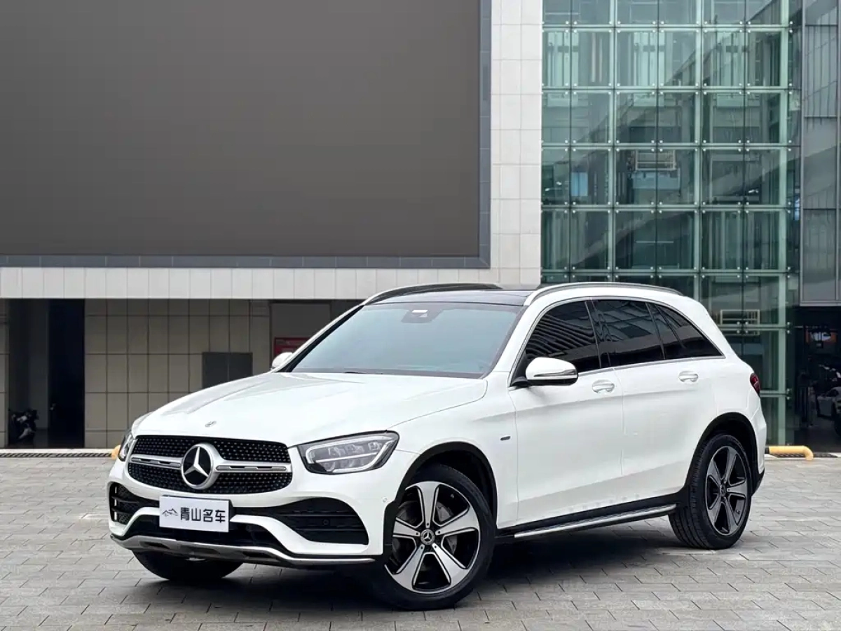 MERCEDES BENZ GLC