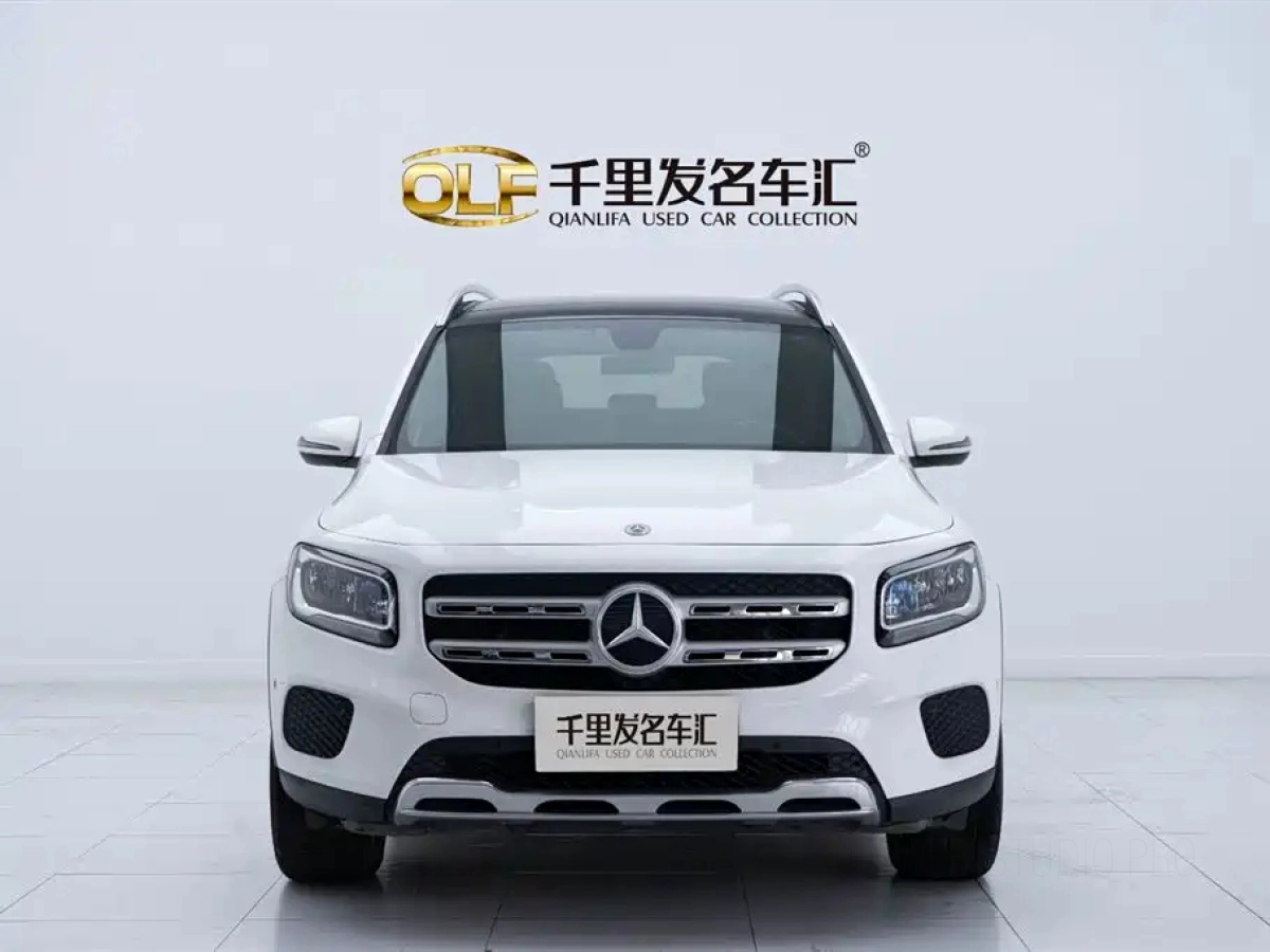 MERCEDES BENZ GLB