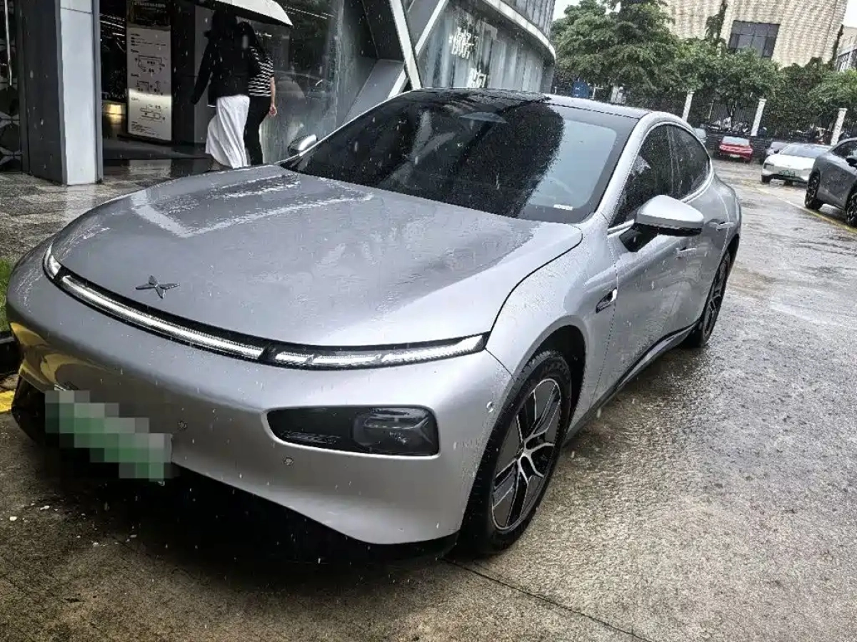 XPENG MOTORS P7