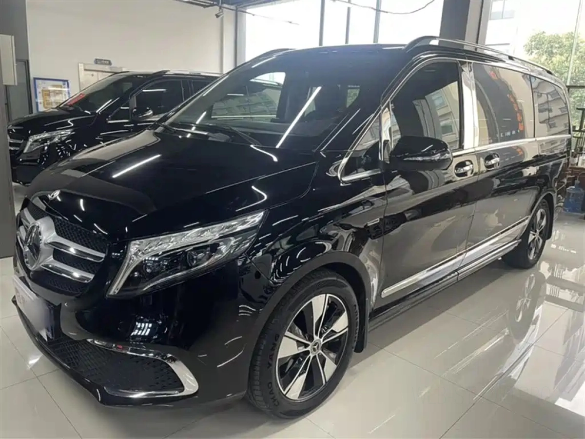 MERCEDES BENZ V-CLASS  2021