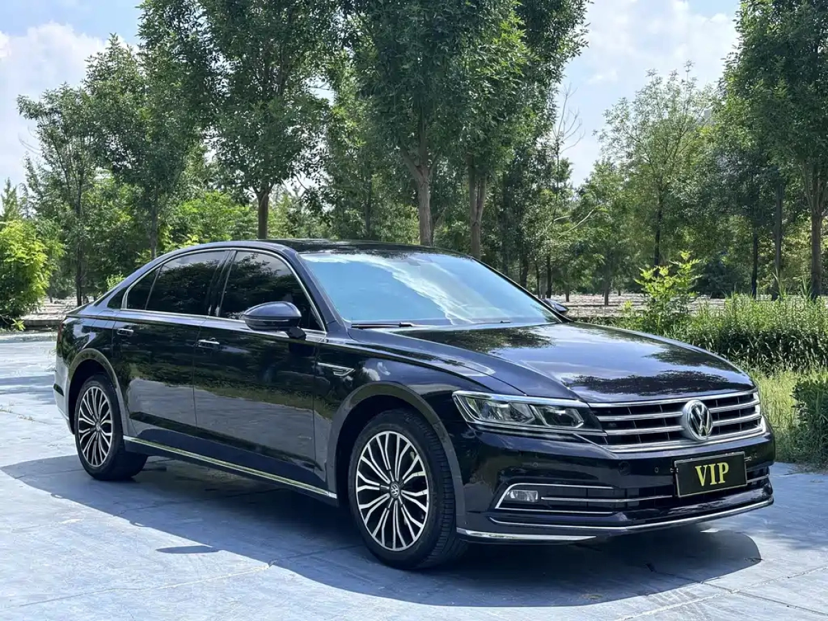 VOLKSWAGEN PHIDEON