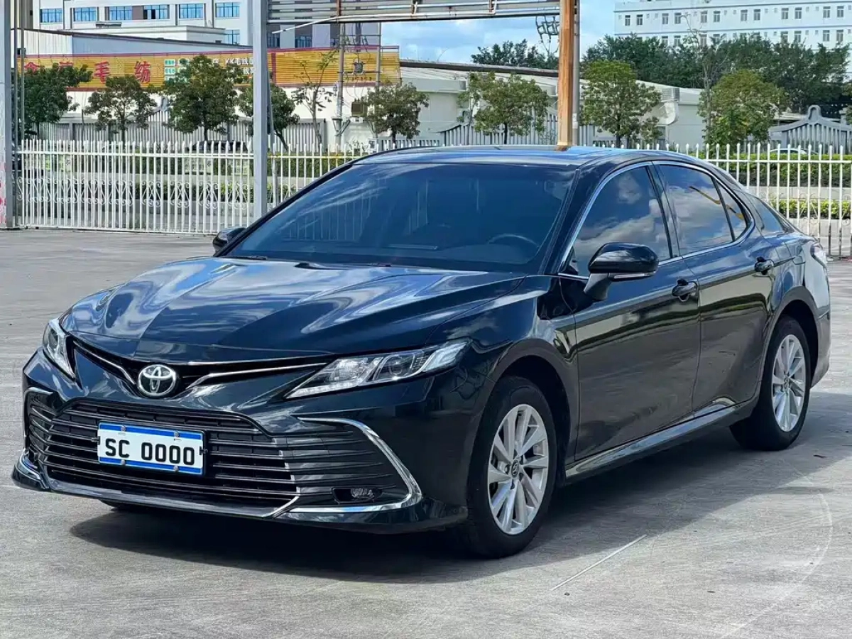 TOYOTA CAMRY  2023