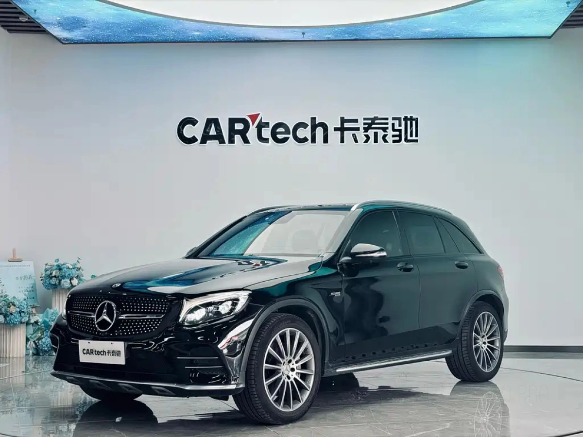 MERCEDES BENZ GLC AMG  2019