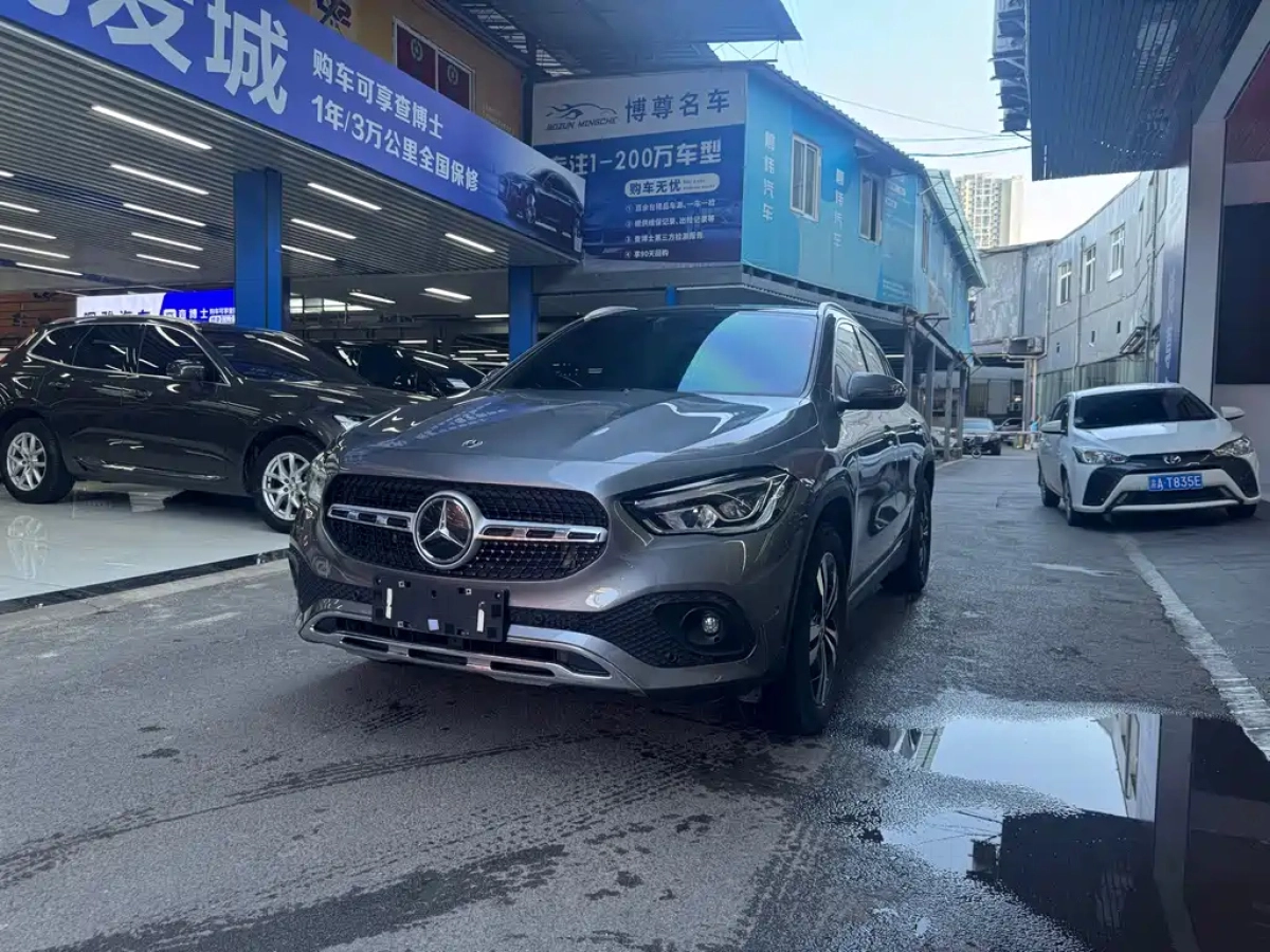 MERCEDES BENZ GLA  2022