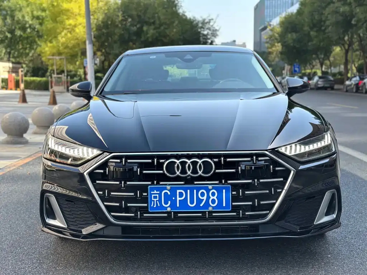 AUDI A7L