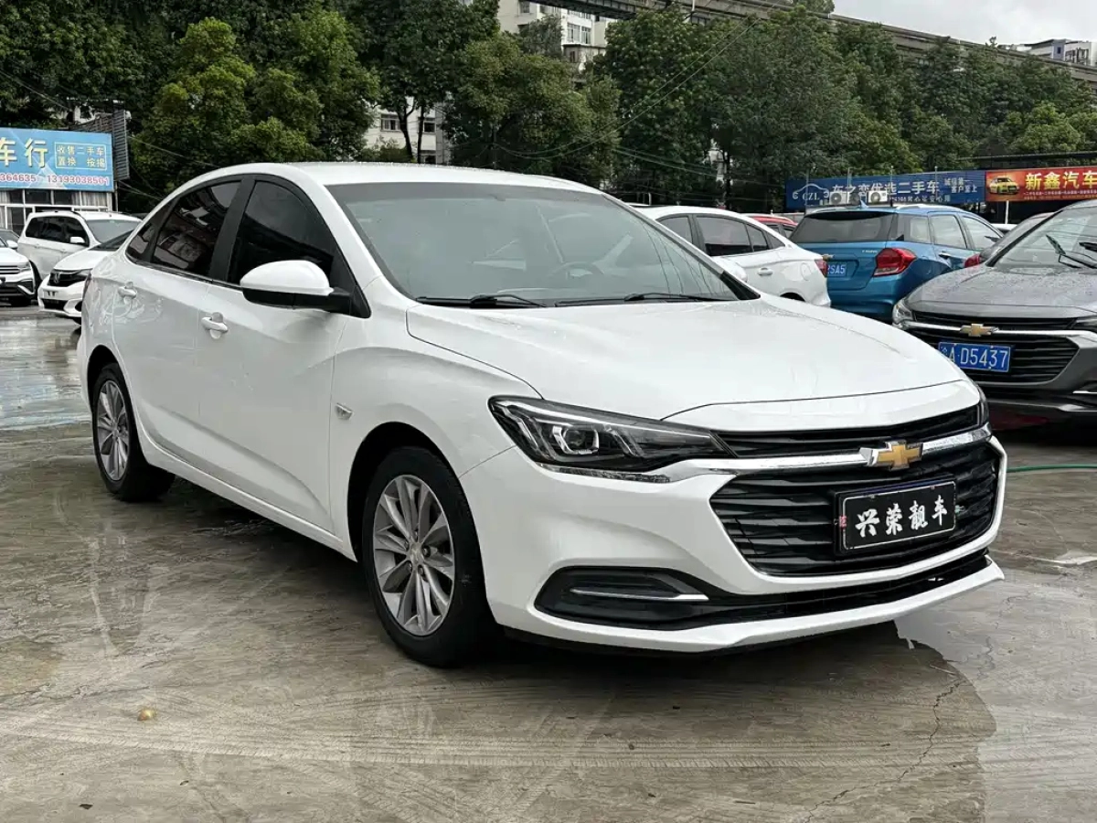 CHEVROLET CRUZE