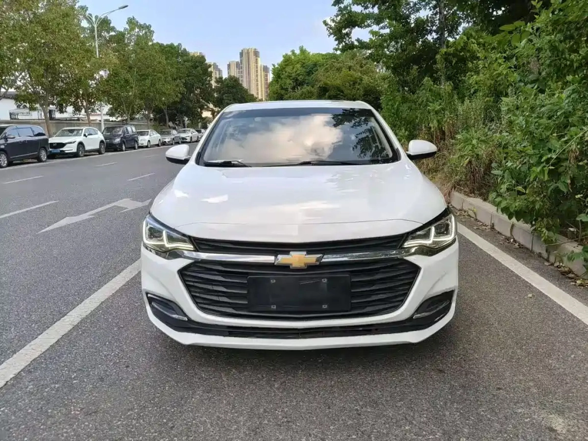 CHEVROLET CRUZE