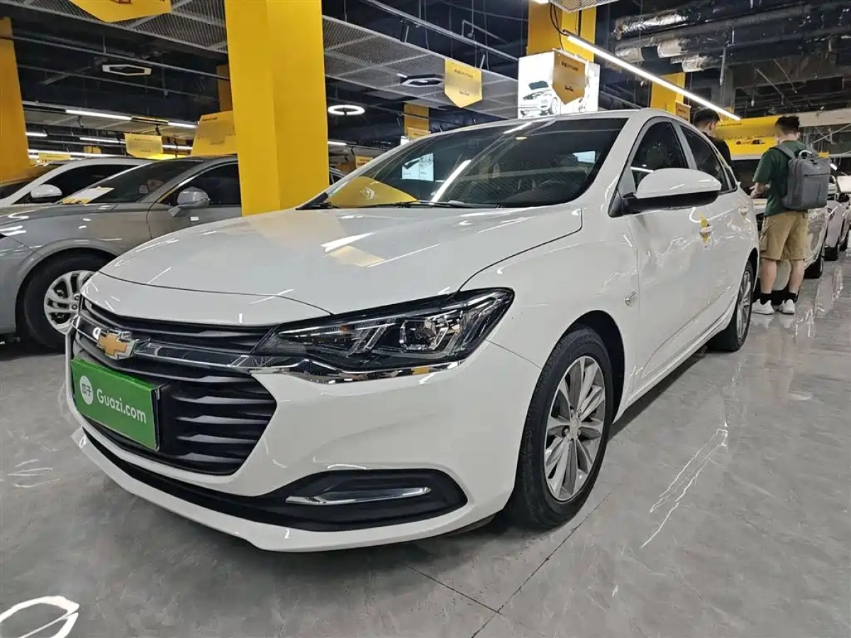 CHEVROLET CRUZE