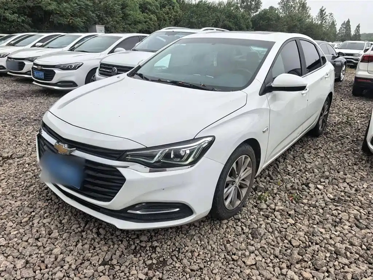 CHEVROLET CRUZE