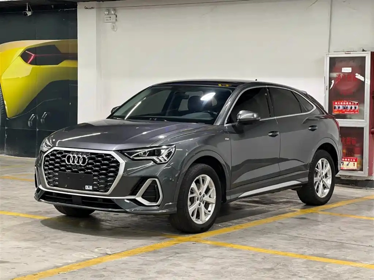 AUDI Q3 SPORTBACK