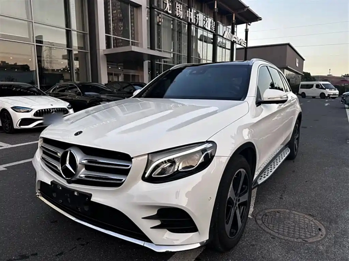 MERCEDES BENZ GLC
