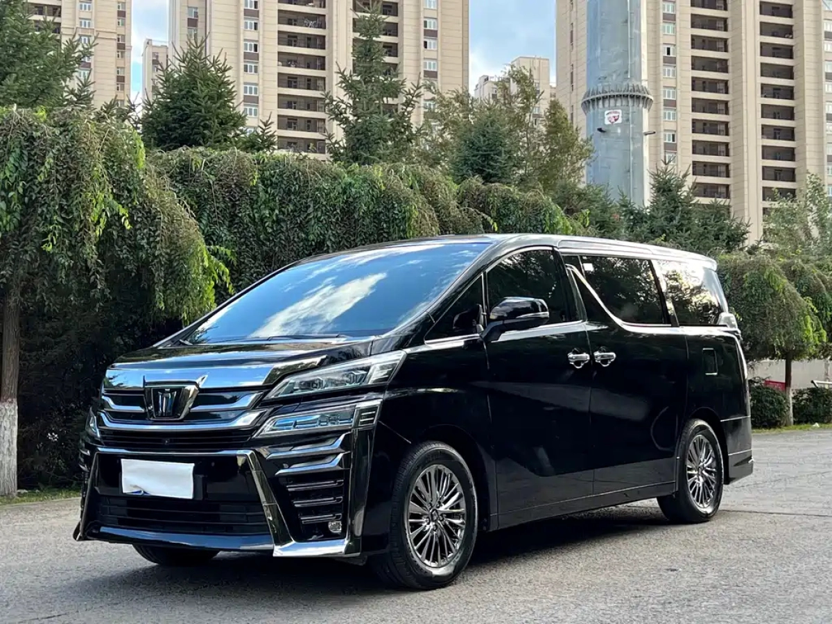 TOYOTA VELLFIRE  2022