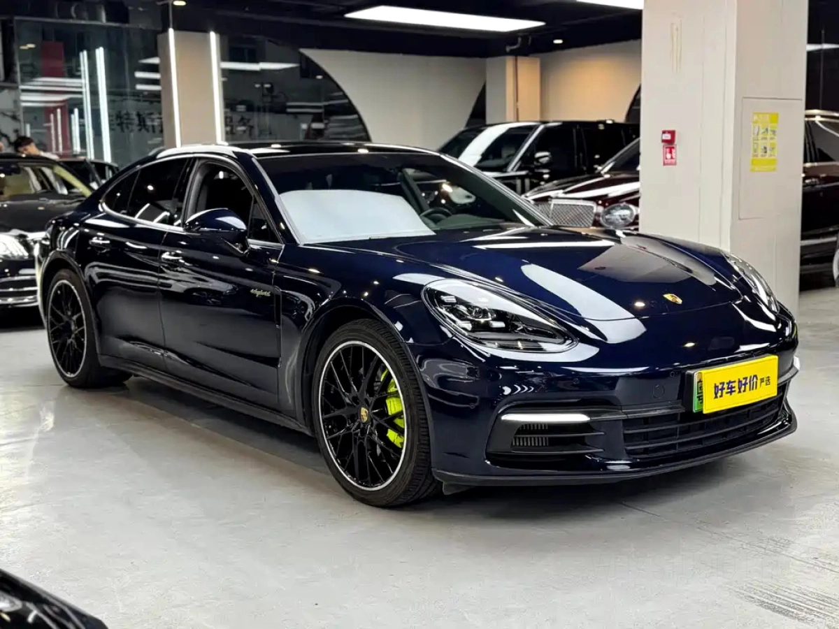 PORSCHE PANAMERA NEW ENERGY  2019