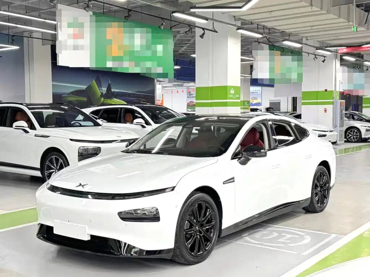 XPENG MOTORS P7  2020