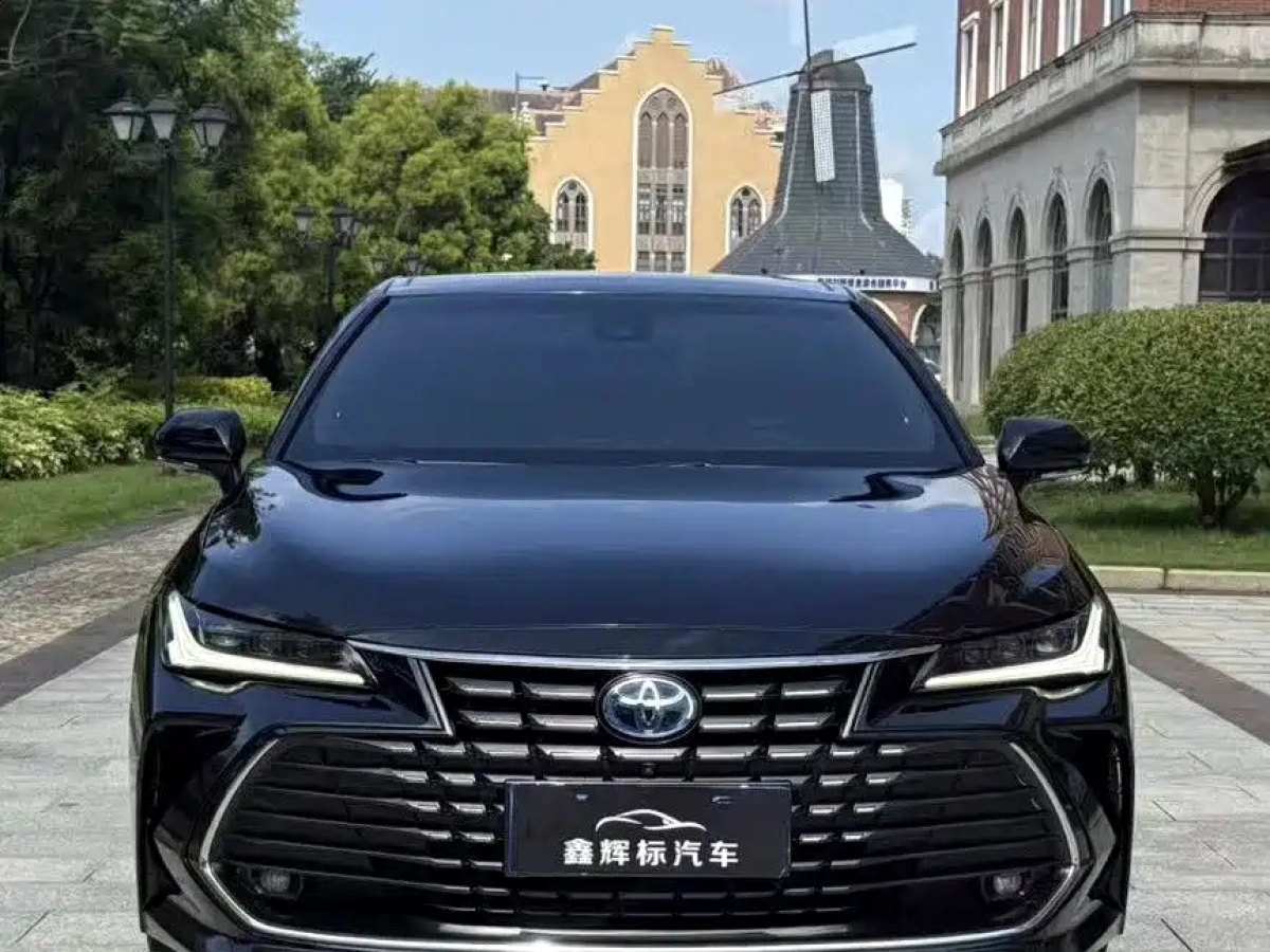 TOYOTA AVALON
