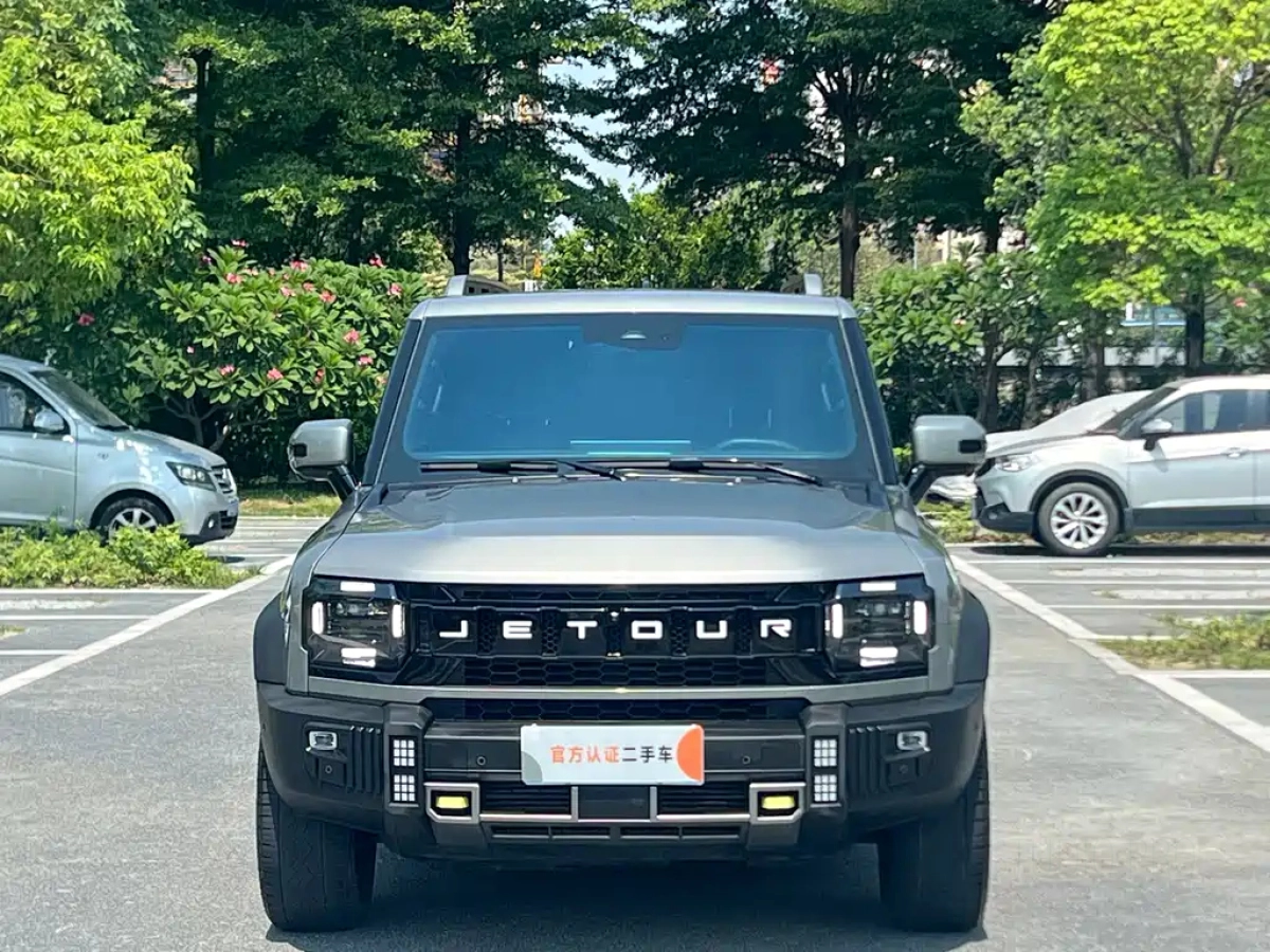 JETOUR TRAVELLER  T2