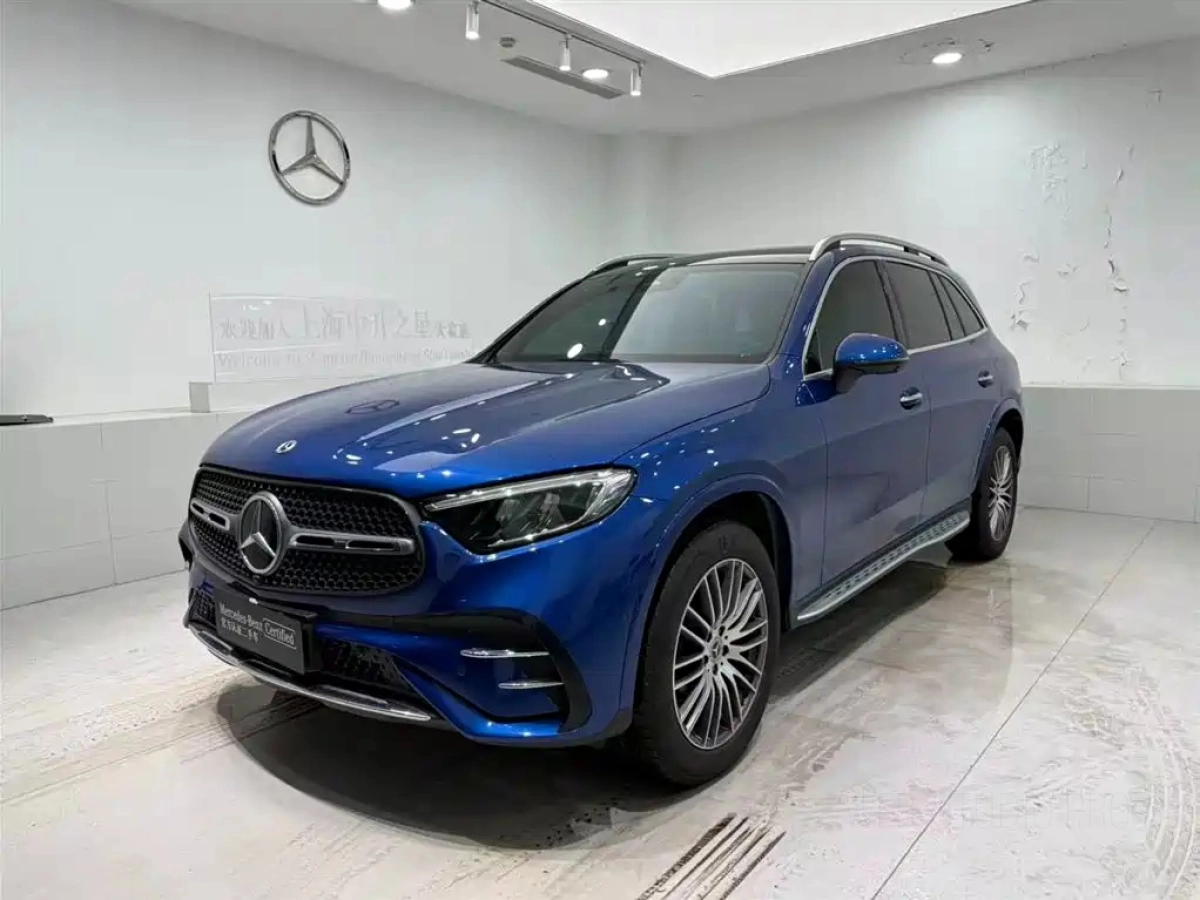 MERCEDES BENZ GLC