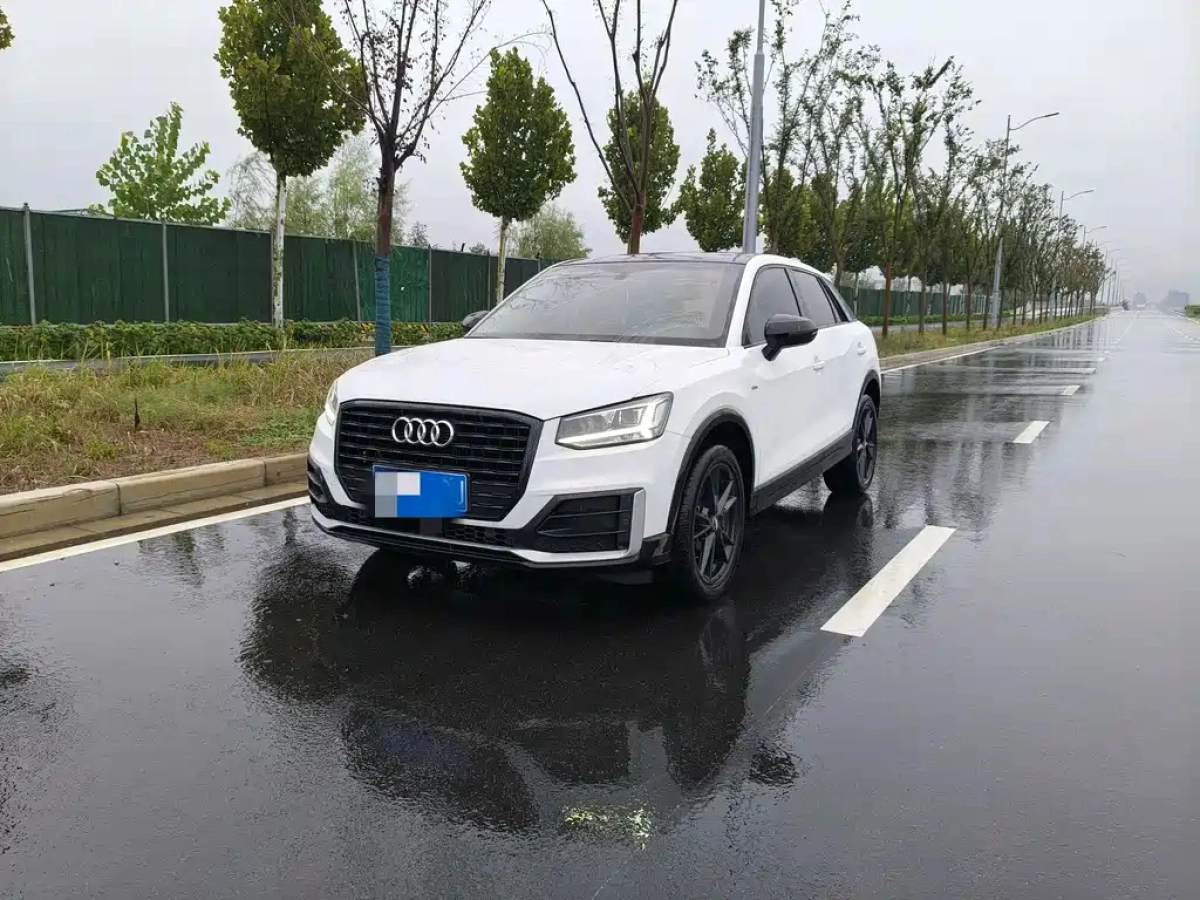 AUDI Q2L