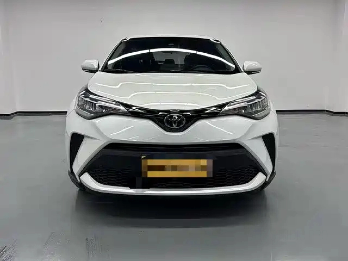 TOYOTA C-HR  2023