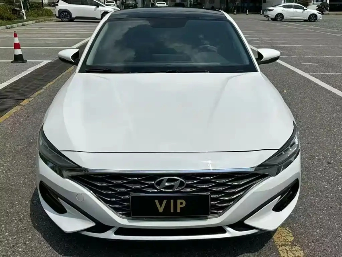 HYUNDAI LAFESTA  2021