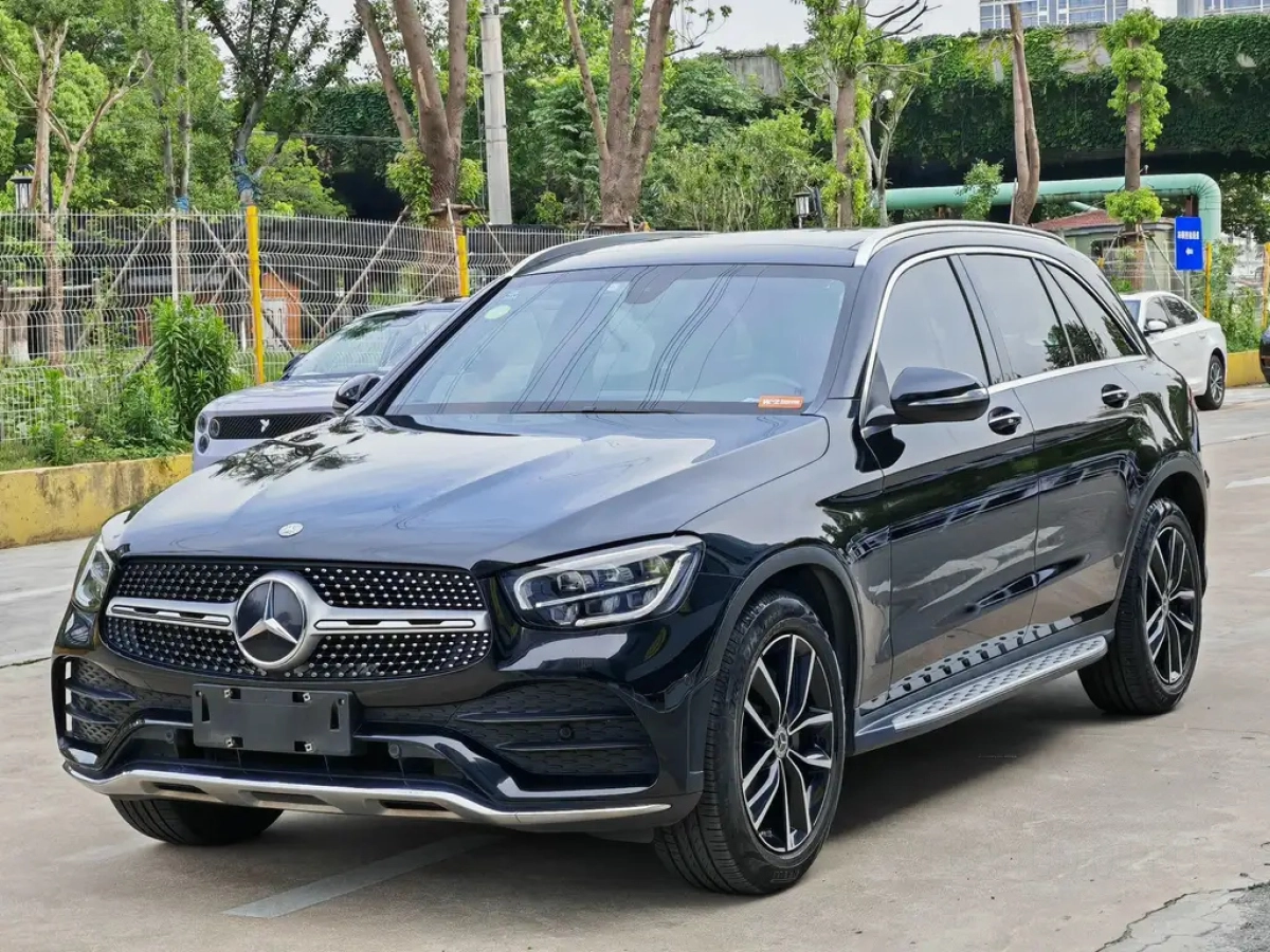 MERCEDES BENZ GLC