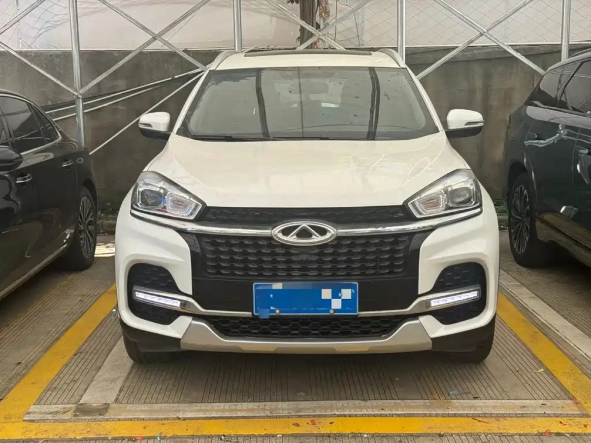 CHERY TIGGO 8