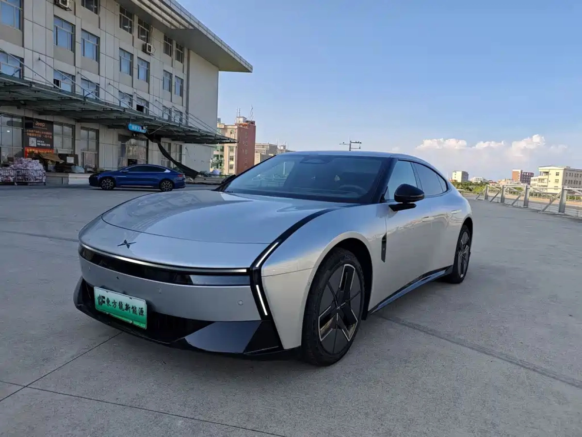 XPENG MOTORS P7