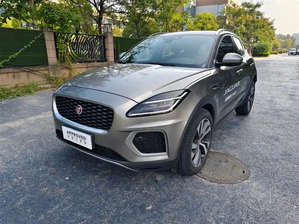 JAGUAR E-PACE