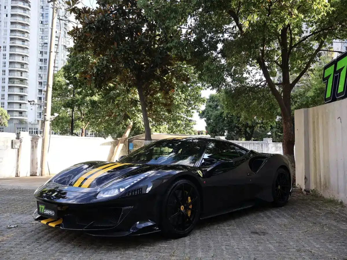 FERRARI 488  2019