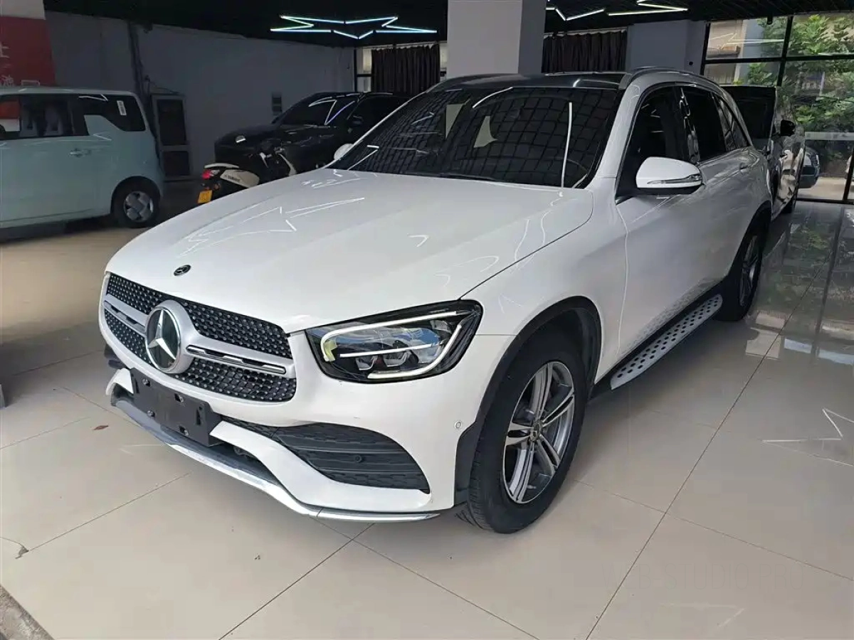 MERCEDES BENZ GLC