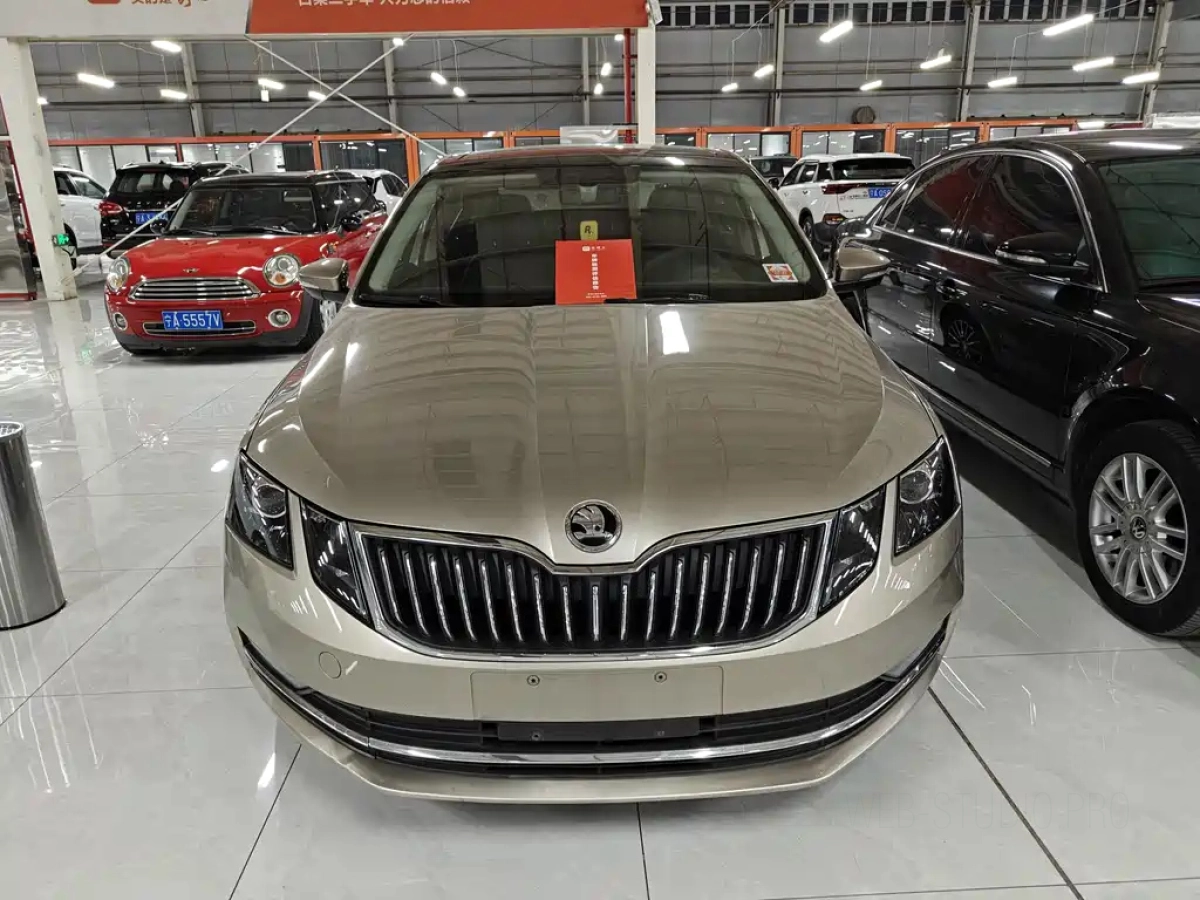 SKODA OCTAVIA