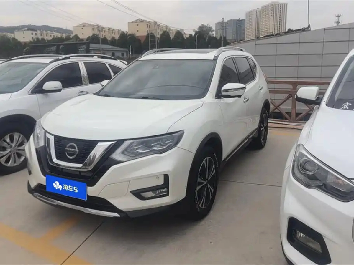 NISSAN X-TRAIL