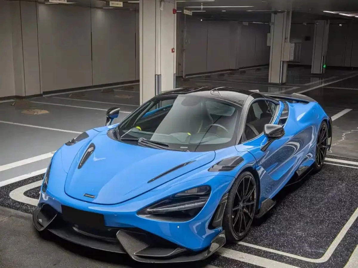 MCLAREN 720S